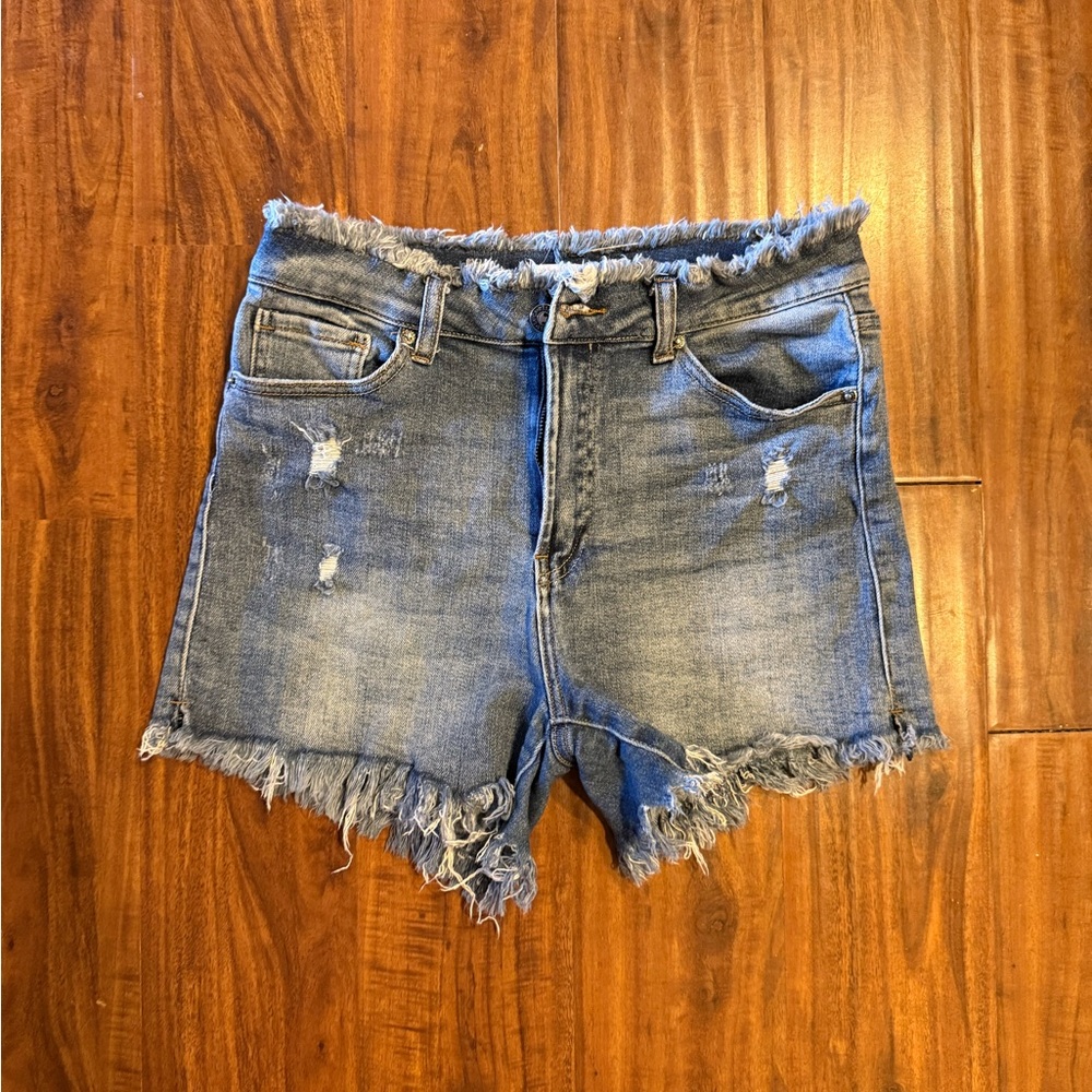 RISEN cut off Jean shorts